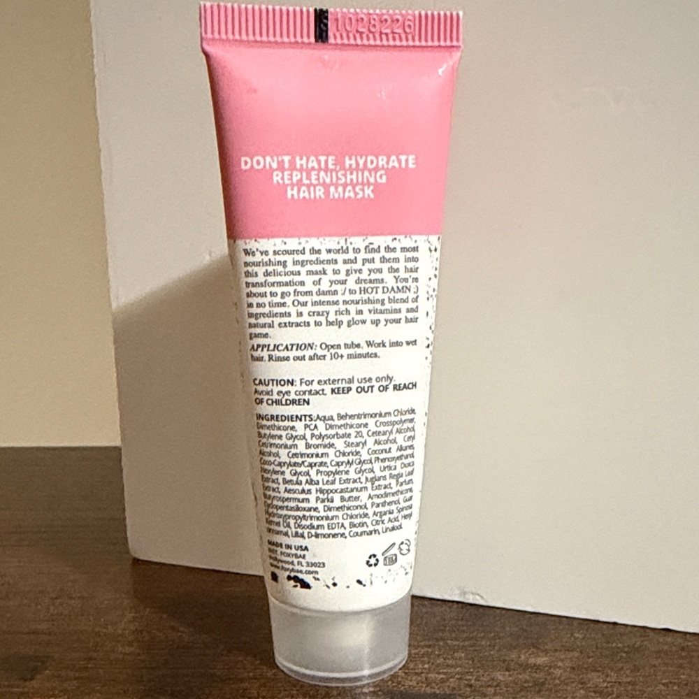 3/$15 🌸 FoxyBae Pink Replenishing Hair Mask- Travel Size - Picture 2 of 2